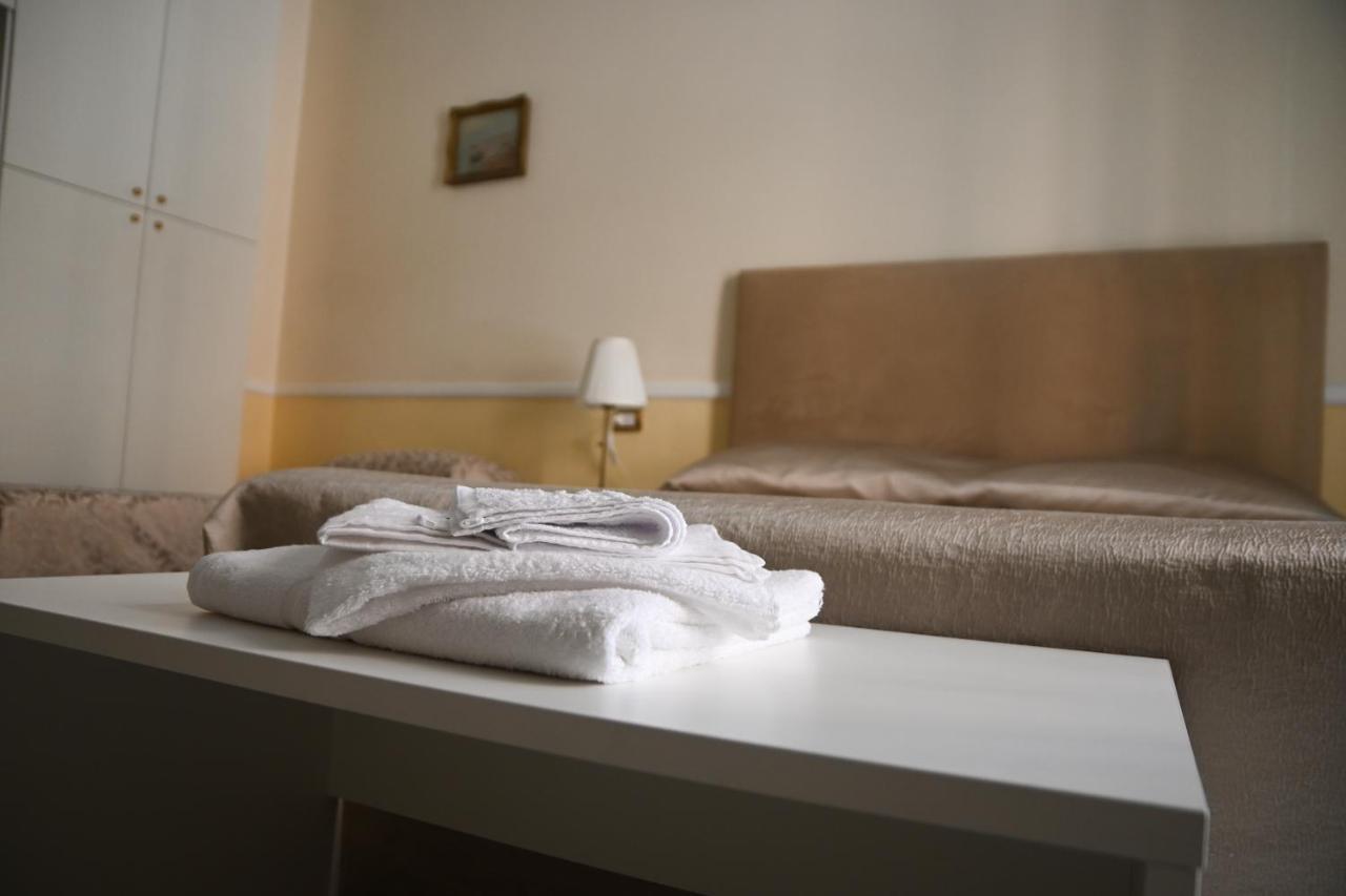Pagina Storica Di Napoli Appartement Buitenkant foto