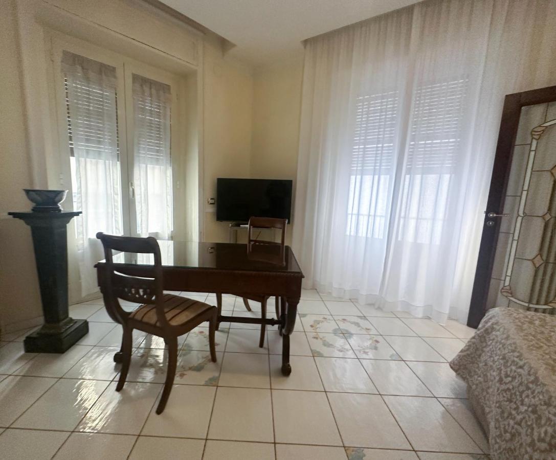 Pagina Storica Di Napoli Appartement Buitenkant foto