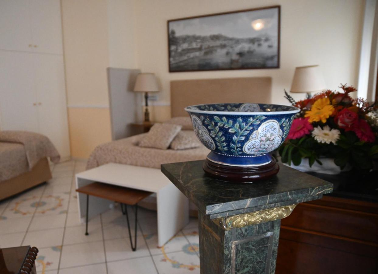 Pagina Storica Di Napoli Appartement Buitenkant foto